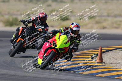 media/Nov-06-2022-SoCal Trackdays (Sun) [[208d2ccc26]]/Turn 11 (10am)/